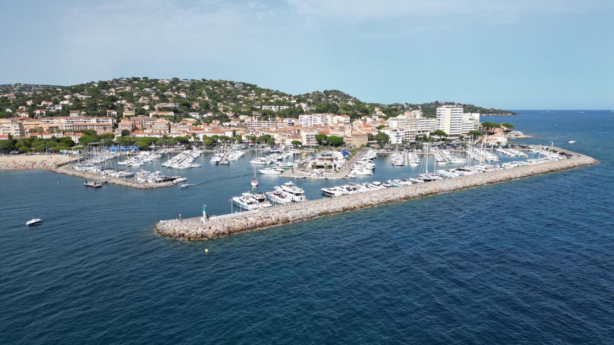 Lovely Apartment In Sainte Maxime Eksteriør bilde